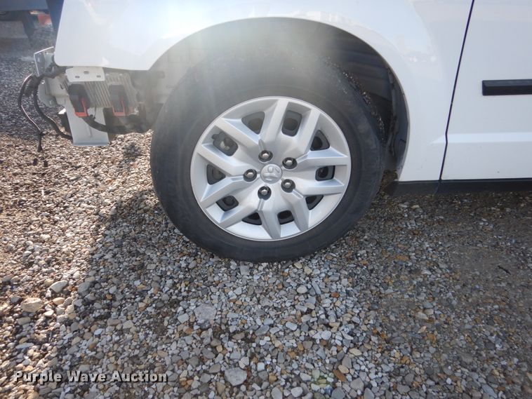 image for item FU9031 2014 Dodge Ram van