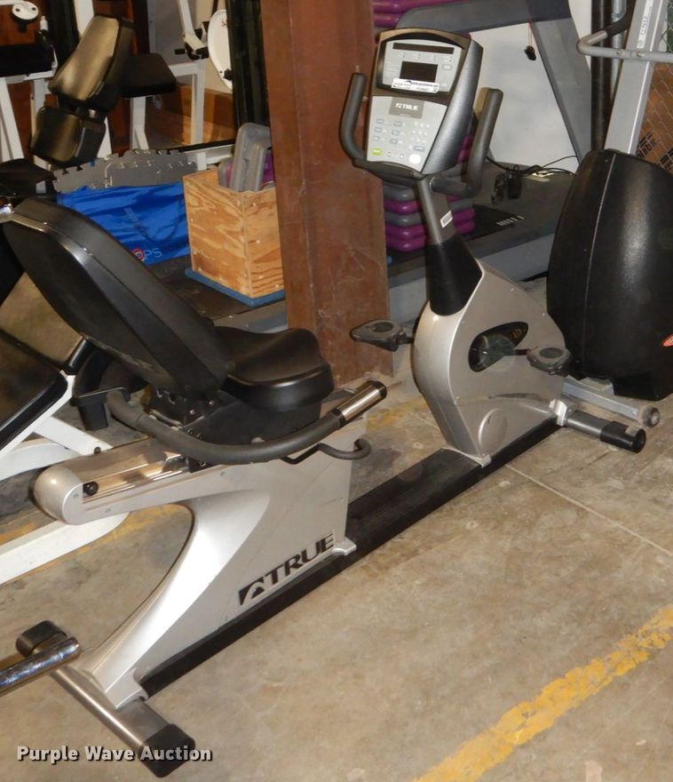 Exercise equipment in Des Moines, IA Item FU9682 sold Purple Wave