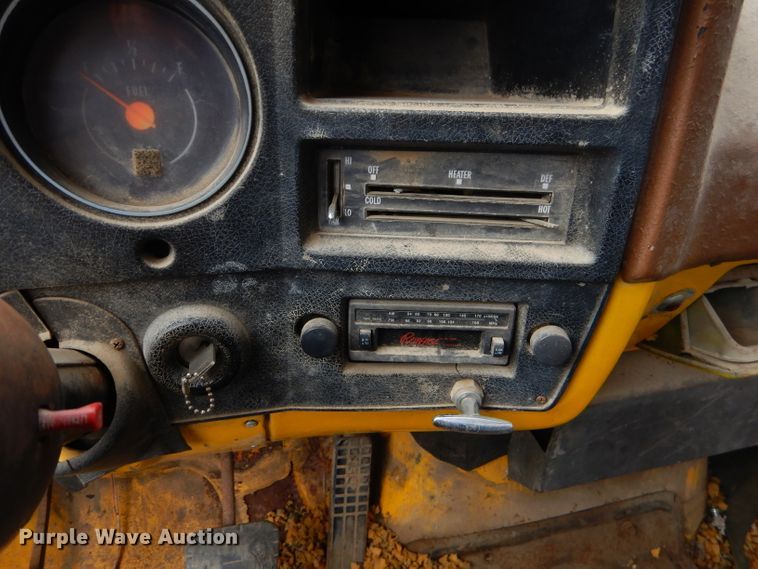 image for item GB9524 1976 Chevrolet C65 tank truck