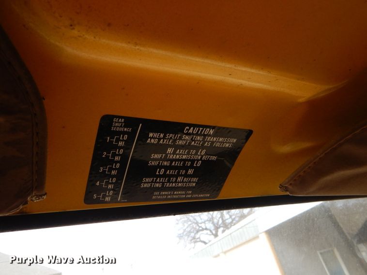 image for item GB9524 1976 Chevrolet C65 tank truck