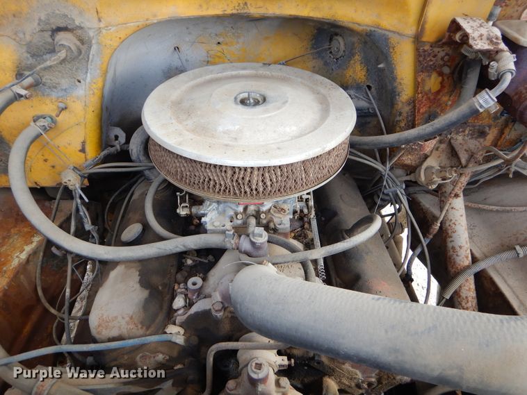 image for item GB9524 1976 Chevrolet C65 tank truck