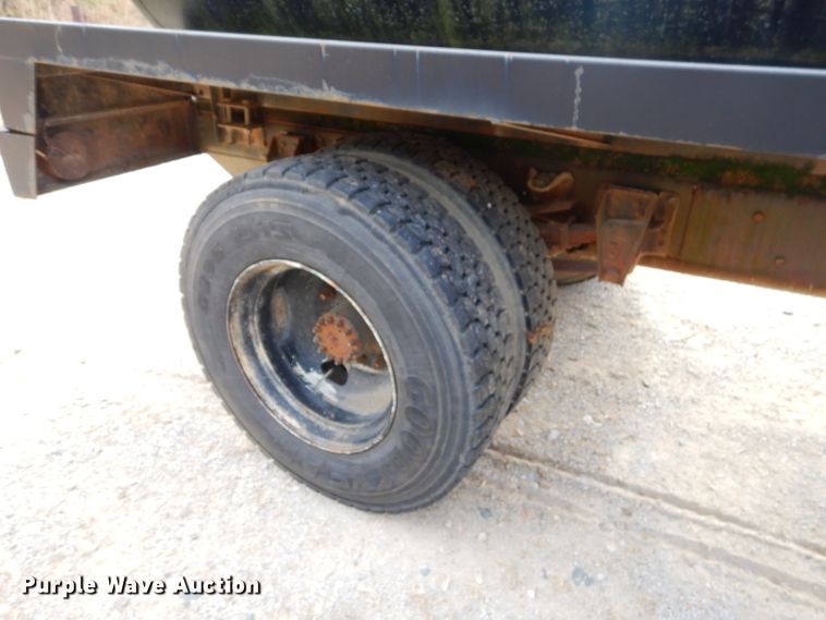 image for item GB9524 1976 Chevrolet C65 tank truck