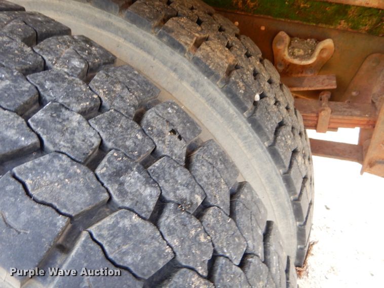 image for item GB9524 1976 Chevrolet C65 tank truck