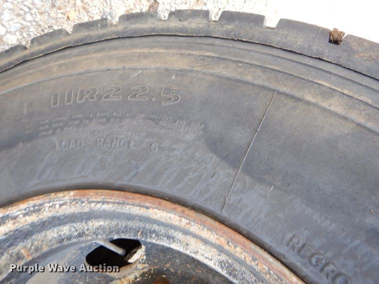 image for item GB9524 1976 Chevrolet C65 tank truck