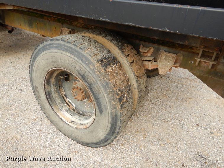 image for item GB9524 1976 Chevrolet C65 tank truck