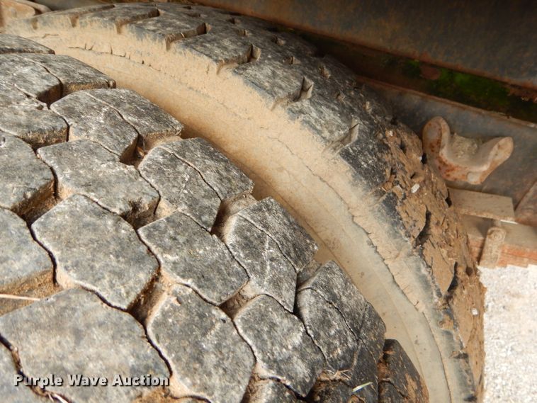 image for item GB9524 1976 Chevrolet C65 tank truck