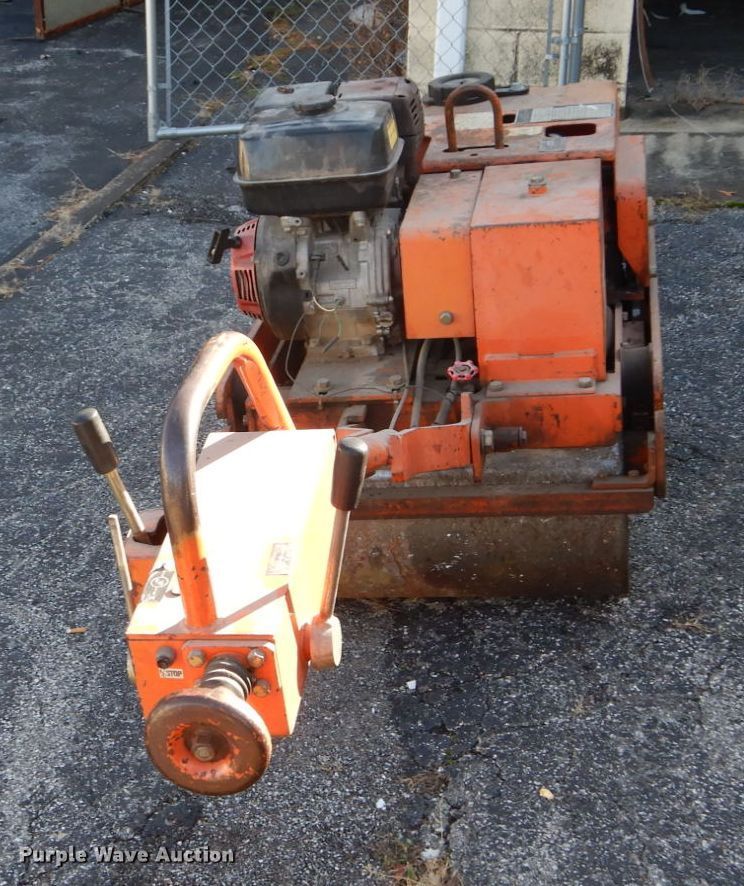 image for item GC9448 Double drum vibratory roller