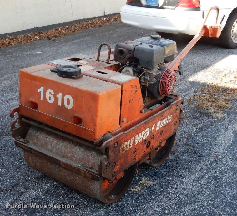 image for item GC9448 Double drum vibratory roller