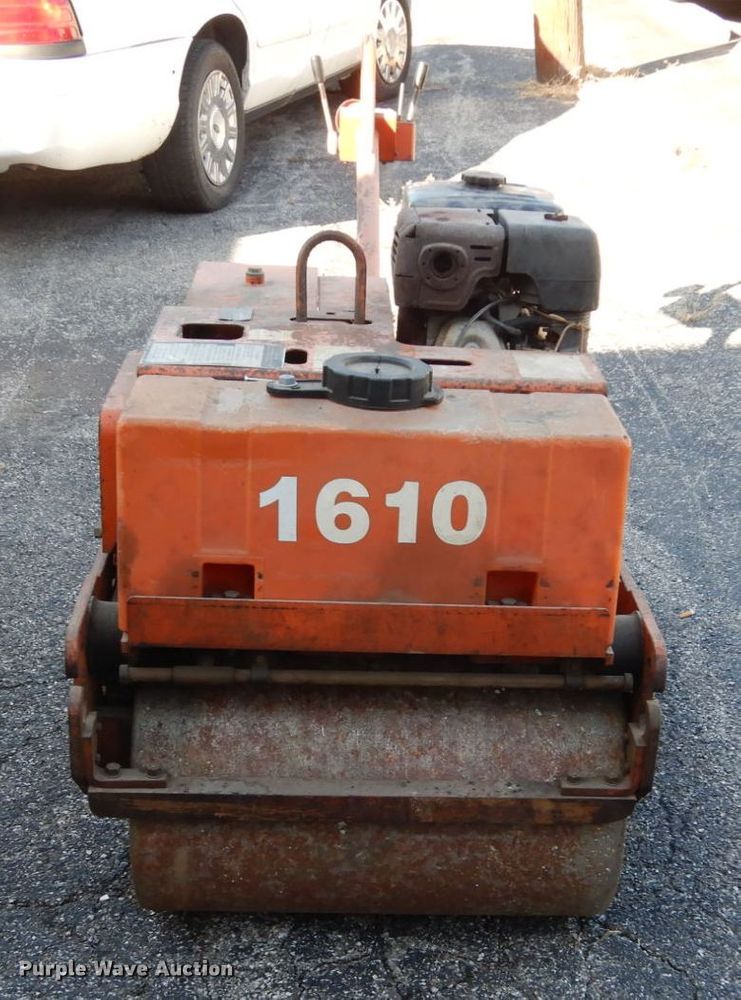 image for item GC9448 Double drum vibratory roller