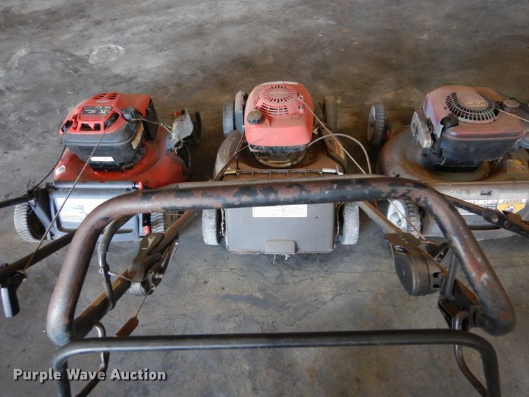 image for item GC9453 (4) lawn mowers