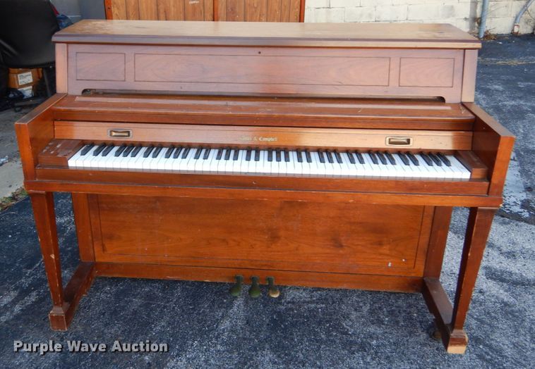 image for item GC9457 Robert & Campbell piano