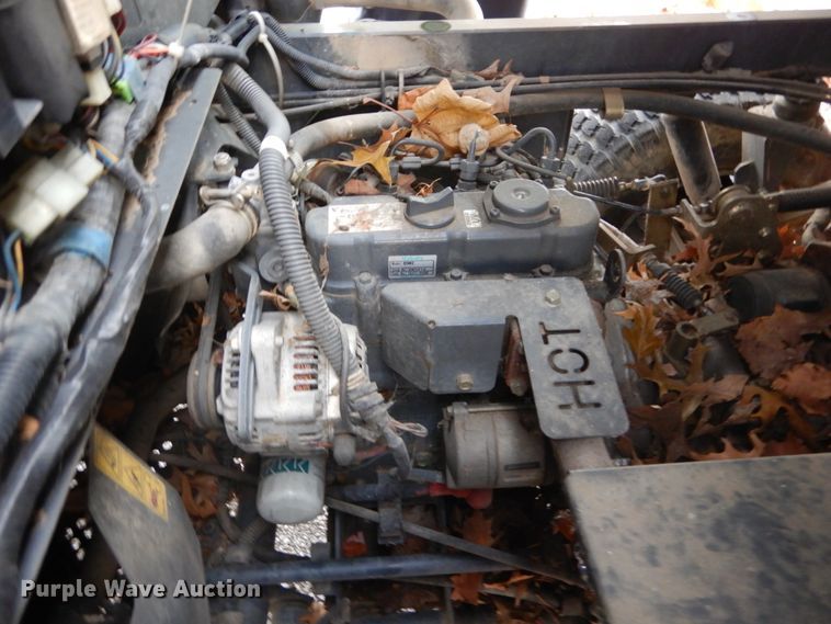 image for item GC9458 Kubota RTV900 utility vehicle