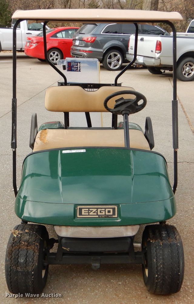 image for item GE9515 EZ GO golf cart