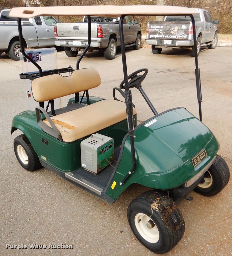 image for item GE9515 EZ GO golf cart