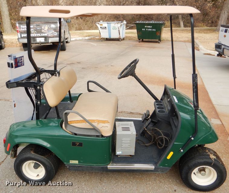 image for item GE9515 EZ GO golf cart