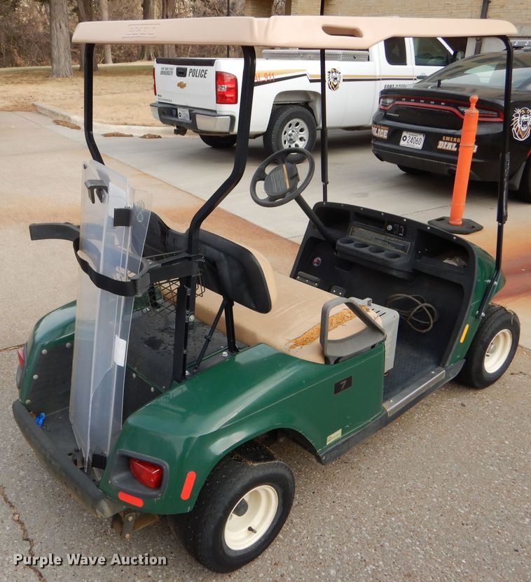 image for item GE9515 EZ GO golf cart