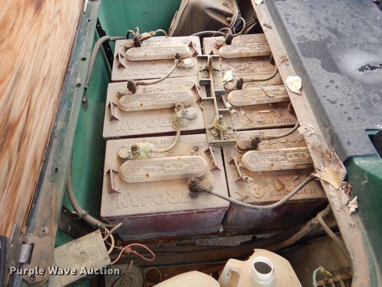 image for item GE9515 EZ GO golf cart