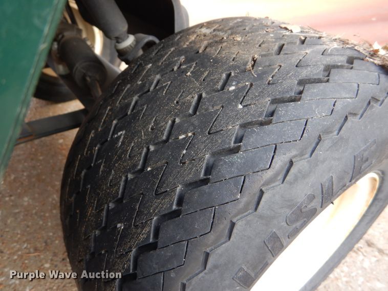 image for item GE9515 EZ GO golf cart