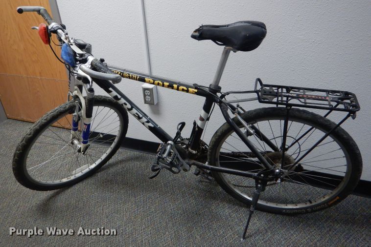 image for item GE9516 (2) police bicycles