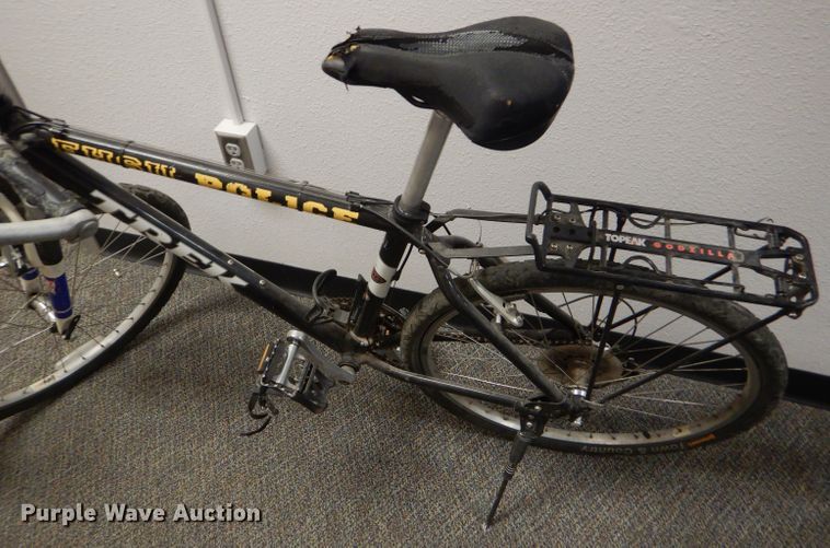 image for item GE9516 (2) police bicycles
