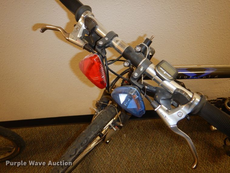 image for item GE9516 (2) police bicycles