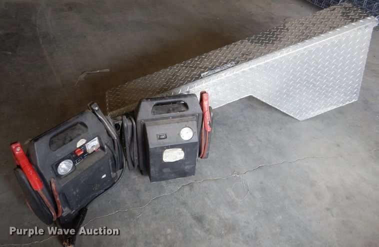 image for item GE9520 Aluminum pickup toolbox