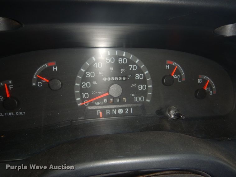 image for item GE9580 1998 Ford Econoline E450 Super Duty ambulance