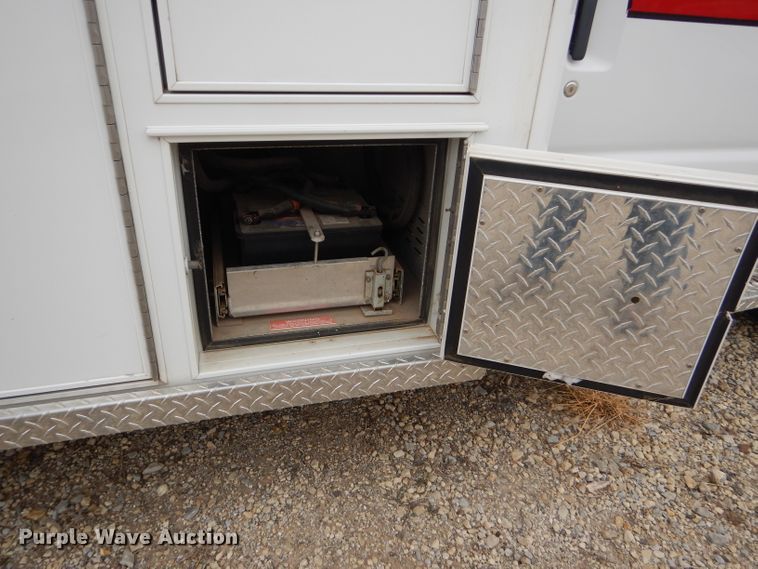 image for item GE9580 1998 Ford Econoline E450 Super Duty ambulance