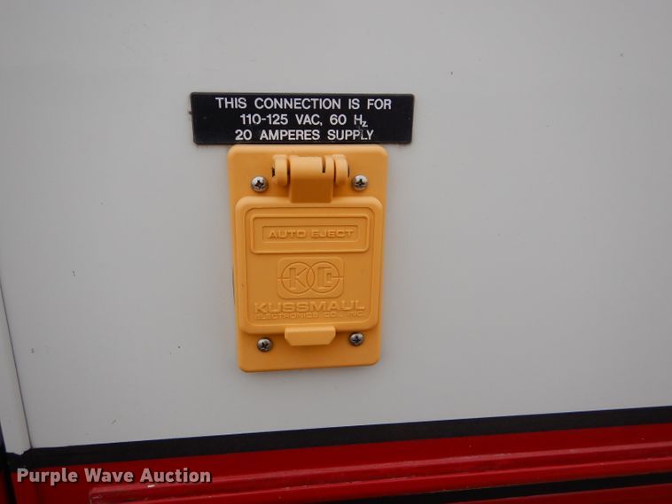 image for item GE9580 1998 Ford Econoline E450 Super Duty ambulance