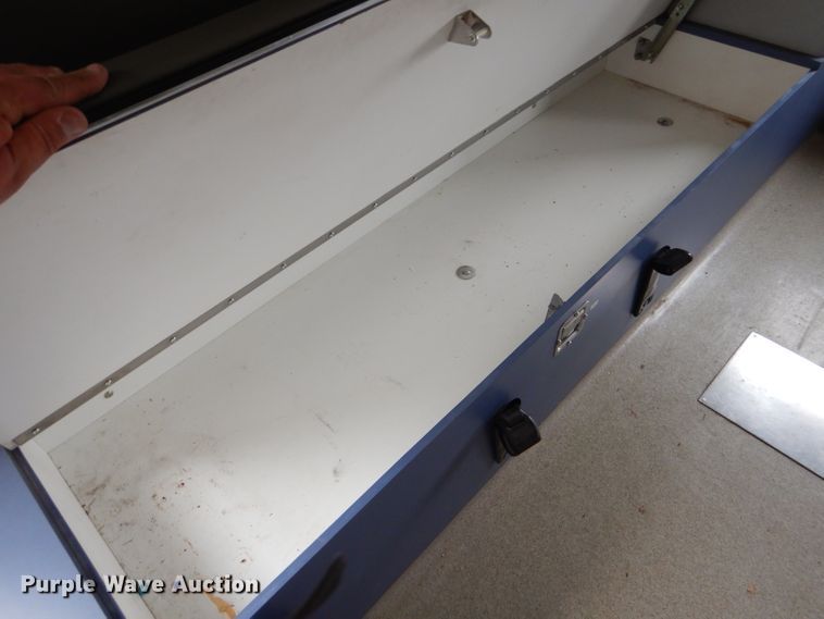 image for item GE9580 1998 Ford Econoline E450 Super Duty ambulance