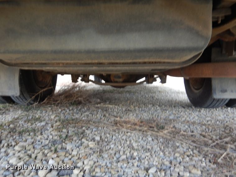 image for item GE9580 1998 Ford Econoline E450 Super Duty ambulance