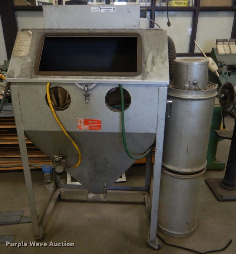 image for item GE9601 Trinco sandblasting cabinet