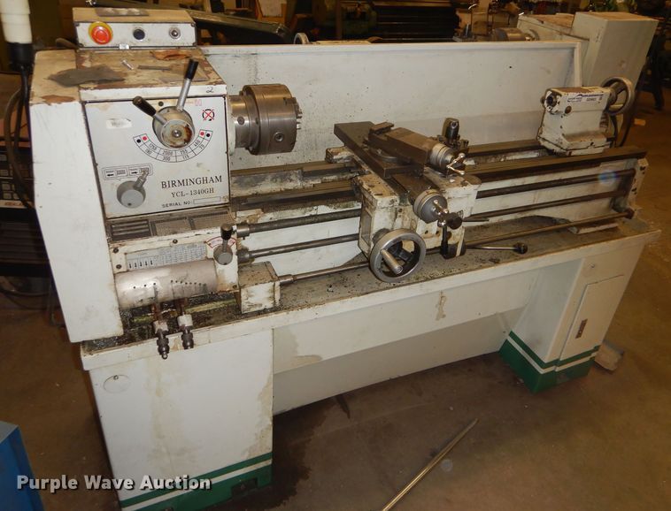 image for item GE9602 Birmingham YCL-1340GH metal lathe
