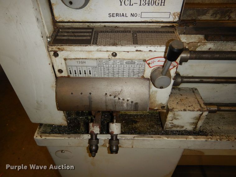 image for item GE9602 Birmingham YCL-1340GH metal lathe