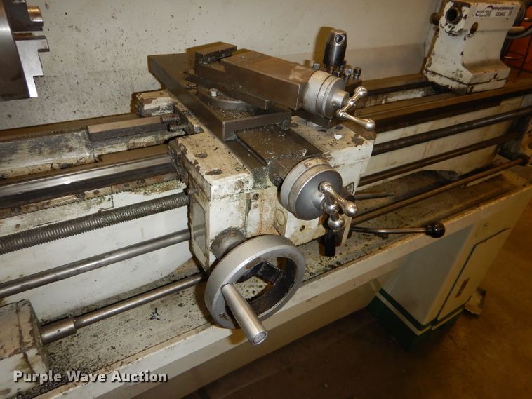 image for item GE9602 Birmingham YCL-1340GH metal lathe