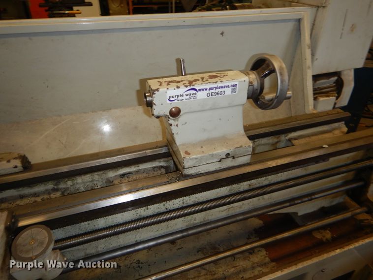 image for item GE9603 Birmingham YCL-1340GH metal lathe