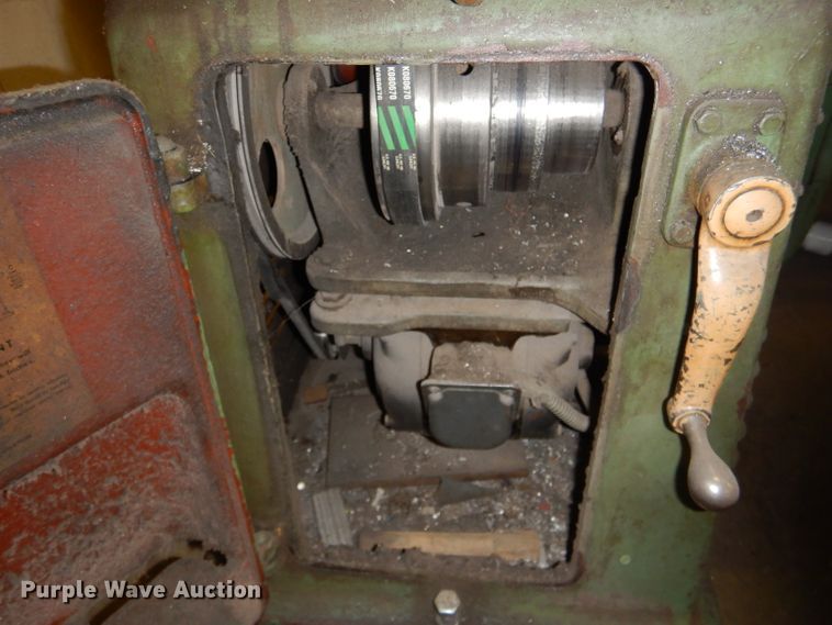 image for item GE9604 South Bend CL8145B metal lathe