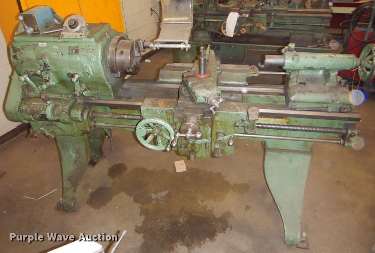 image for item GE9605 LeBlond Regal lathe