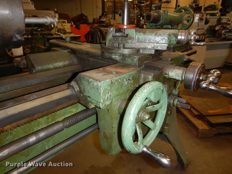 image for item GE9605 LeBlond Regal lathe