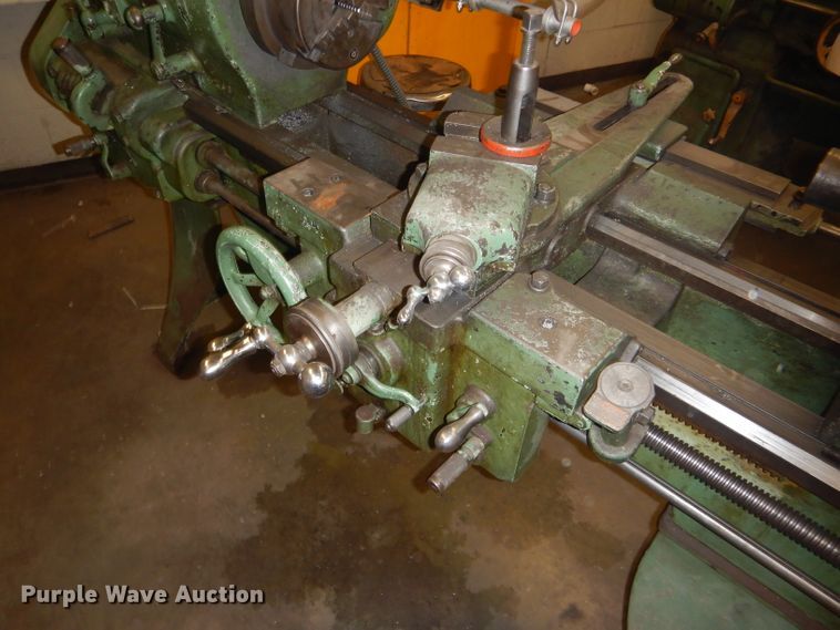 image for item GE9605 LeBlond Regal lathe