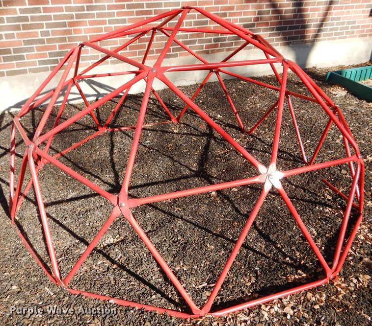 image for item GE9607 Playground equipment