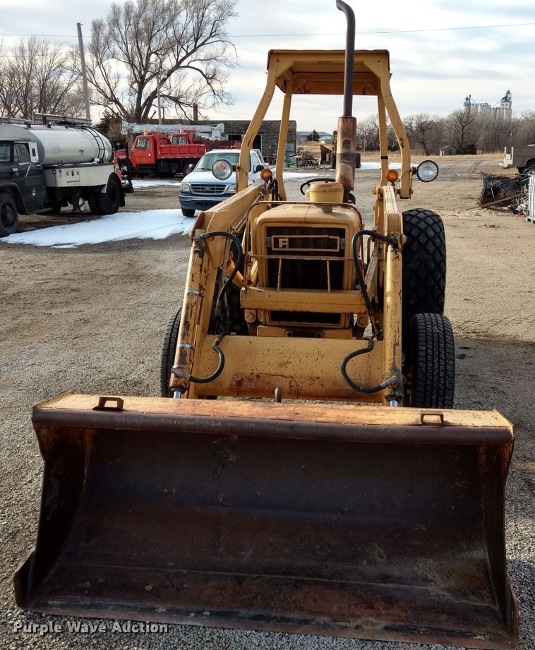 image for item GE9609 Ford 540A tractor