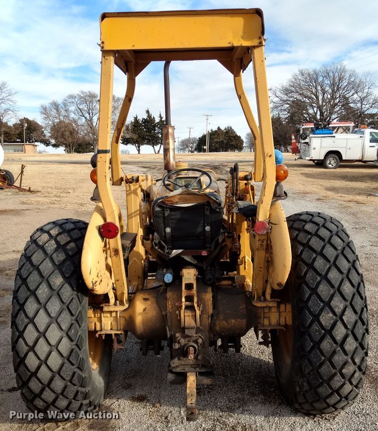 image for item GE9609 Ford 540A tractor