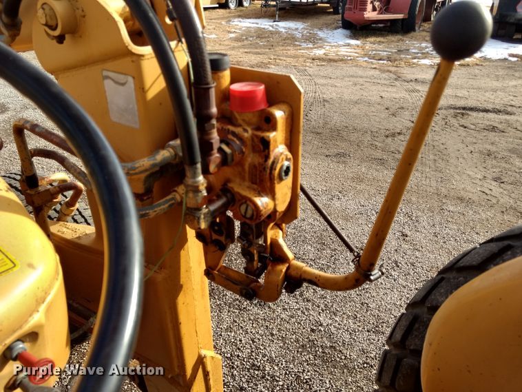 image for item GE9609 Ford 540A tractor