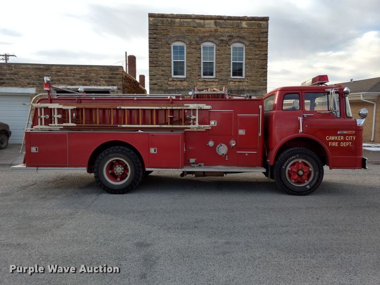 image for item GE9611 1974 Ford pumper fire truck