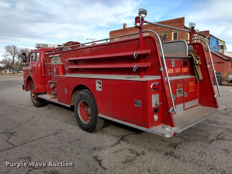 image for item GE9611 1974 Ford pumper fire truck