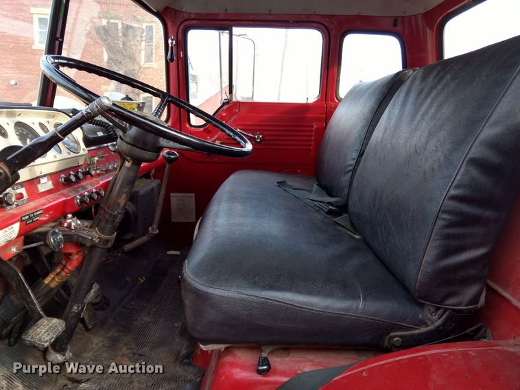 image for item GE9611 1974 Ford pumper fire truck