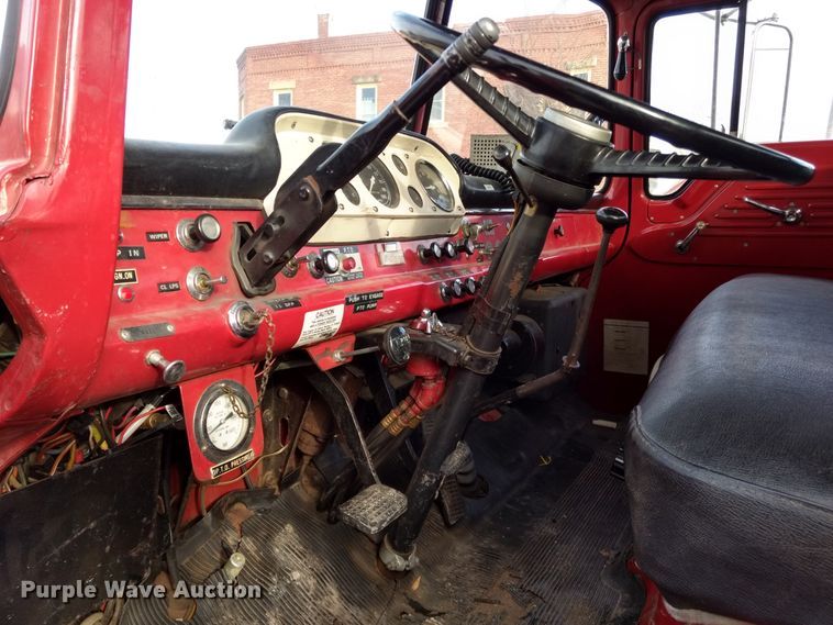 image for item GE9611 1974 Ford pumper fire truck