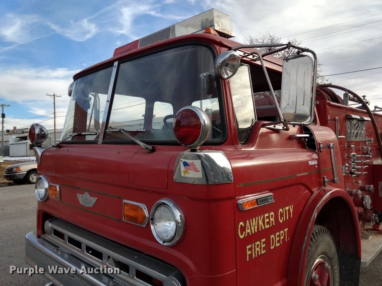 image for item GE9611 1974 Ford pumper fire truck