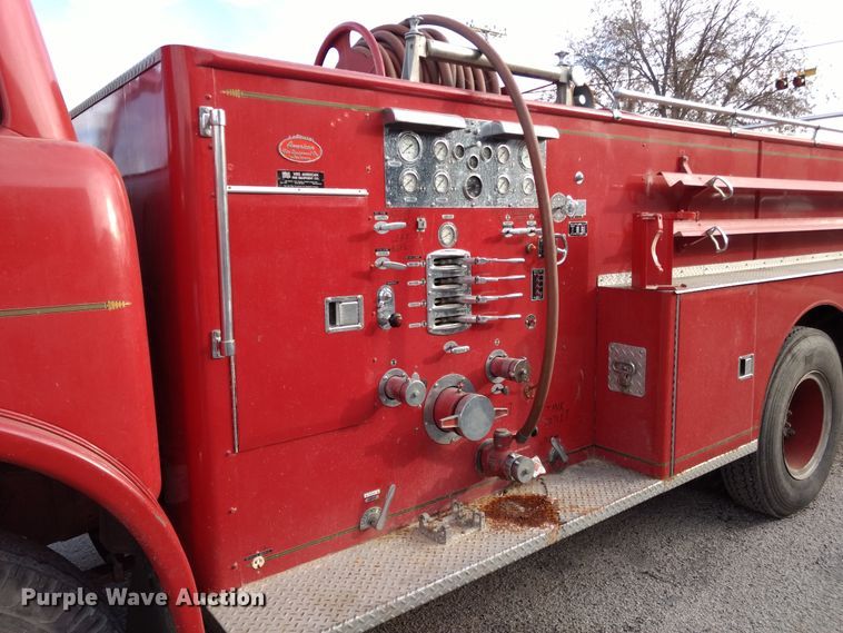 image for item GE9611 1974 Ford pumper fire truck